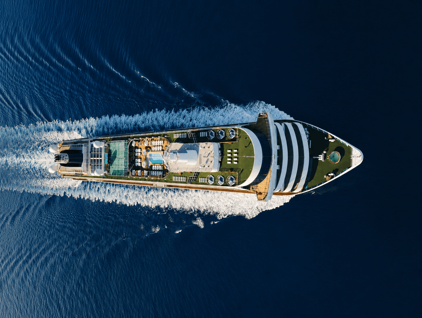 El Mediterráneo, una travesía entre puertos con Crystal Cruises